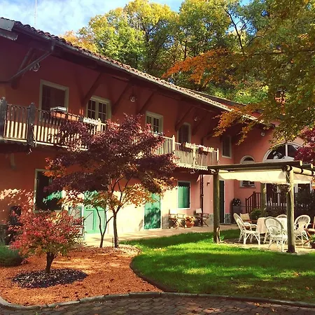 Bed & Breakfast Il Castello Del Ghiro Rent E-bike 3*